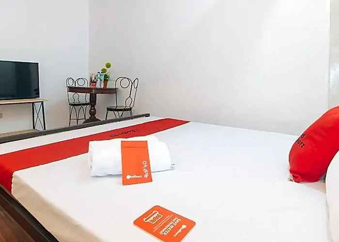 Hotel Reddoorz @ Enricos Place Kamias Manila