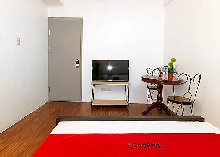 Reddoorz @ Enricos Place Kamias Manila
