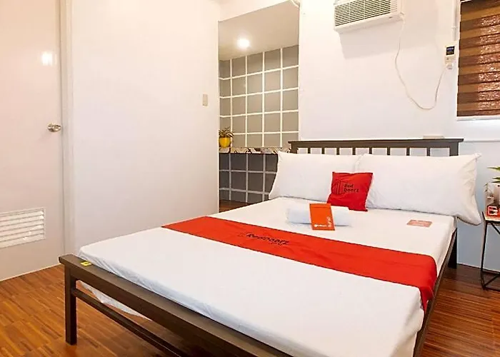 Reddoorz @ Enricos Place Kamias Hotel Manila
